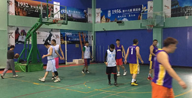长春2015年12月21日与合作单位间进行友谊篮球赛